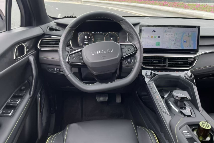 领克06 2023款 Remix 1.5T Hero中控内饰7005