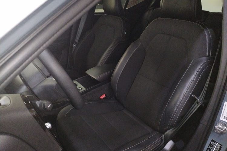 沃尔沃XC40 2020款 T3 智行时尚版局部细节19