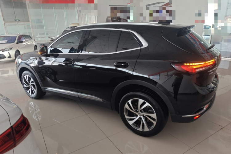 别克 2022款 改款 昂科威S 652T 两驱豪华型车身外观4