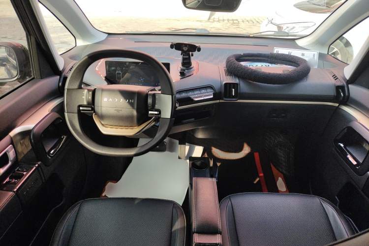 宝骏KiWi EV 2021款 设计师 三元锂中控内饰12