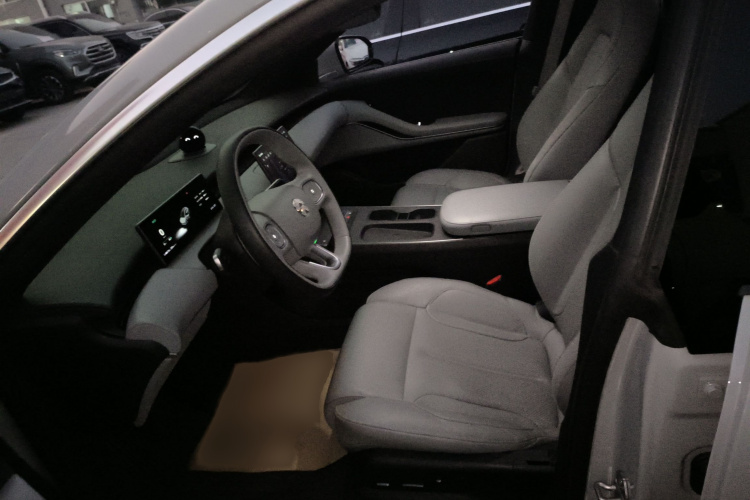 蔚来ET5T 2023款 75kWh Touring局部细节19