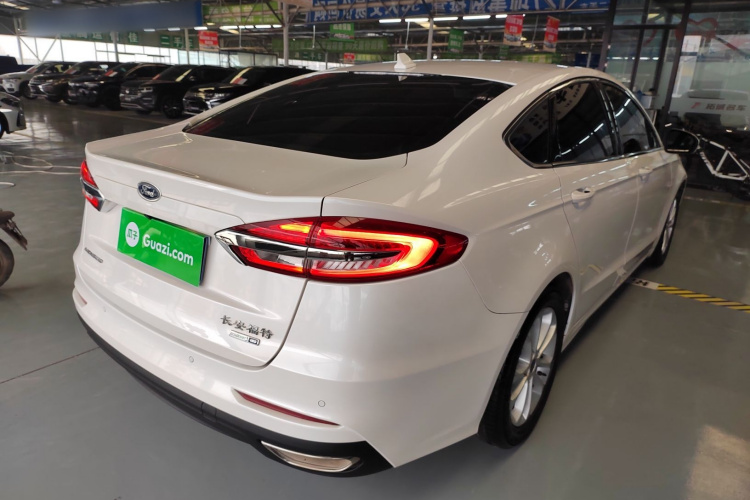 福特 蒙迪欧 2020款 EcoBoost 180 时尚型车身外观6005