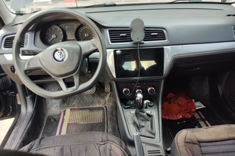 大众 朗逸 2015款 1.6L 自动风尚版中控内饰12