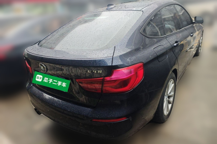 宝马3系GT 2017款 320i 时尚型车身外观6004