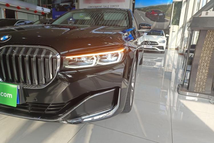宝马7系 2021款 740Li 领先型 豪华套装局部细节36