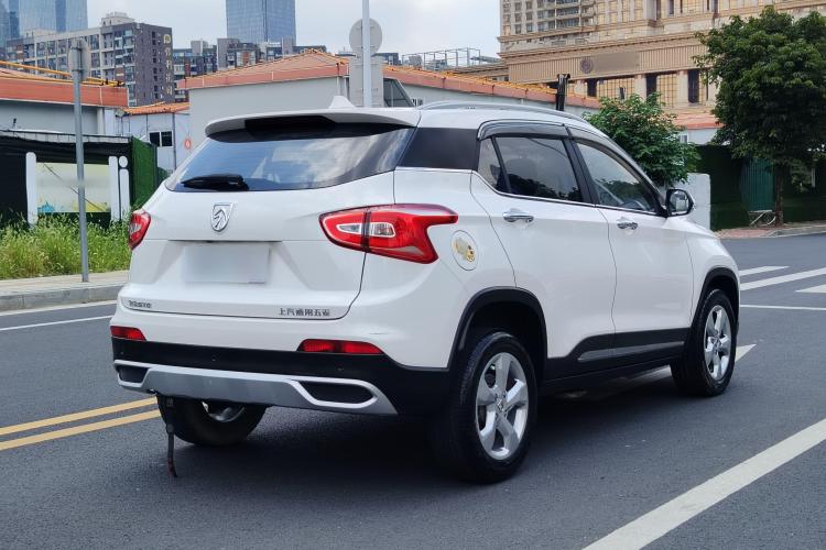 宝骏510 2017款 1.5L 手动时尚型车身外观6005