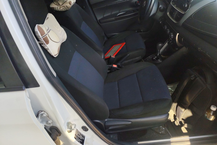 丰田 YARiS L 致享 2020款 1.5L CVT领先版局部细节41