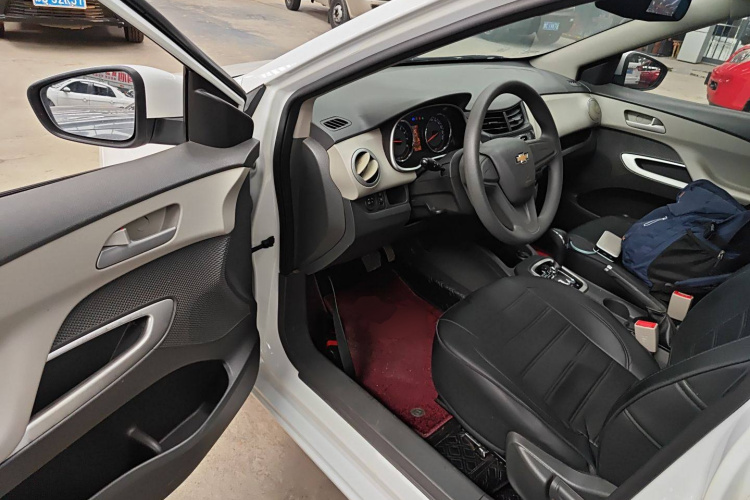 雪佛兰 2018款 赛欧3 1.3L AMT理想版中控内饰20
