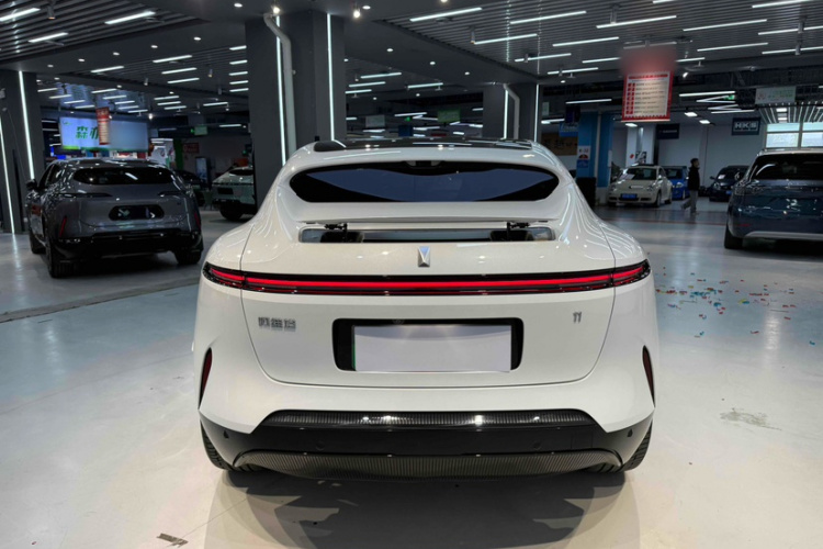 阿维塔11 2022款 长续航双电机版 5座车身外观6007