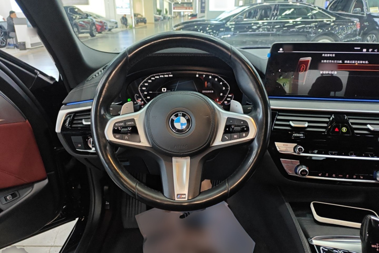 宝马5系 2021款 530Li 领先型 M运动套装中控内饰13