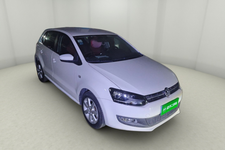 大众 Polo 2013款 1.6L 自动舒适版车身外观3