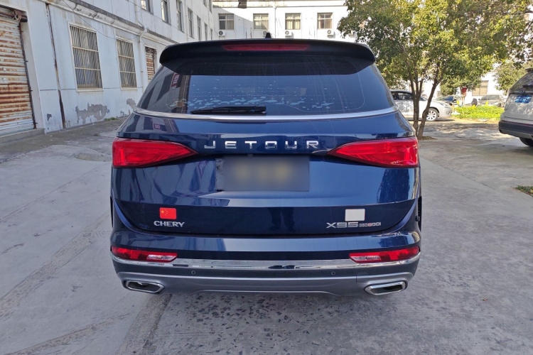 捷途X95 2020款 1.6T DCT探索Pro版 5座车身外观6