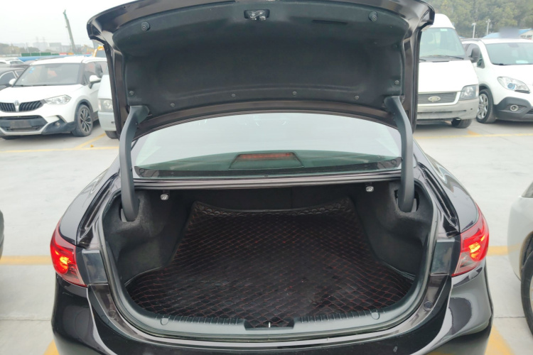 马自达 阿特兹 2017款 2.5L 蓝天运动版机舱底盘23