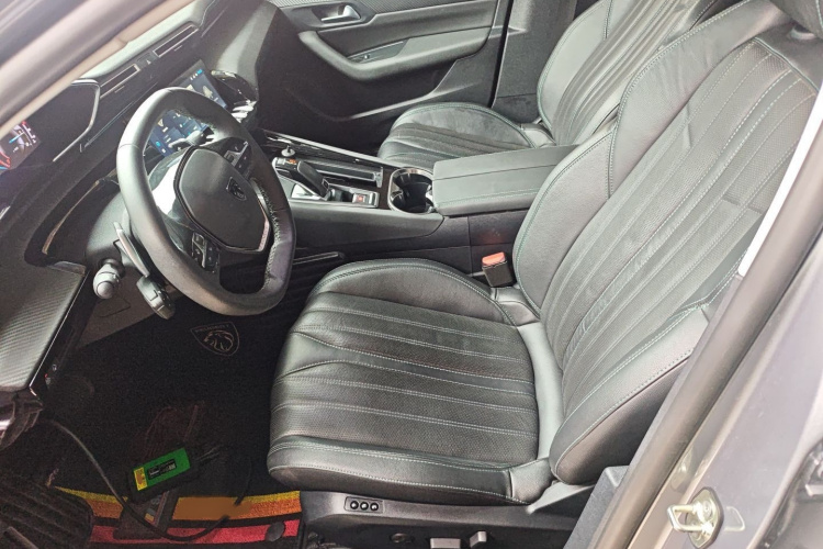 标致508 2023款 508L 400THP 驭动旗舰版局部细节19