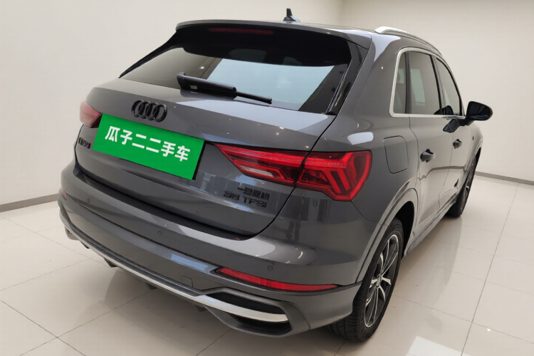 奥迪Q3 2022款 35 TFSI 进取动感型车身外观7