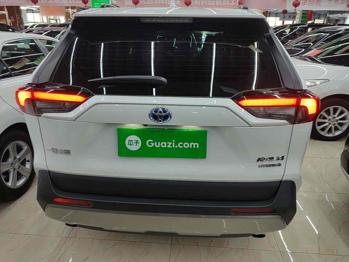 丰田 RAV4荣放 2024款 双擎 2.5L E-CVT两驱精英Plus版(4)