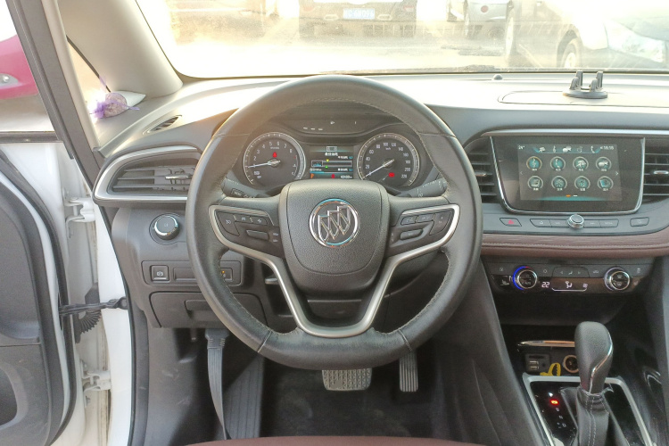 别克GL6 2019款 18T 6座互联豪华型 国VI中控内饰13