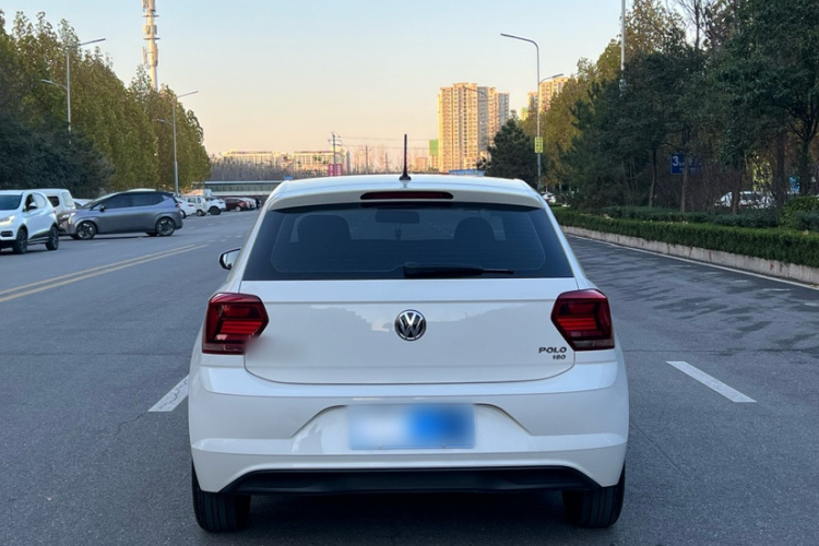 大众 Polo 2019款 Plus 1.5L 自动全景乐享版车身外观6004