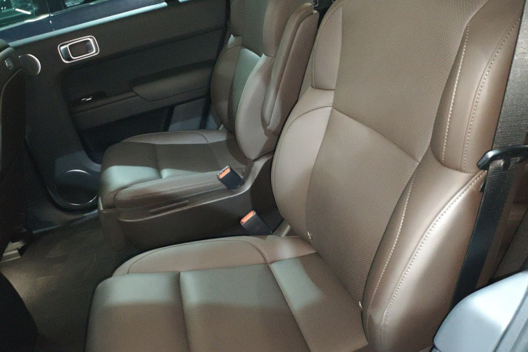 理想汽车 理想L9 2022款 Max中控内饰21