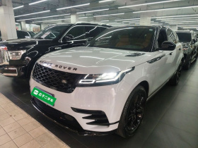 路虎 揽胜星脉 2023款 250PS 熠黑珍藏版