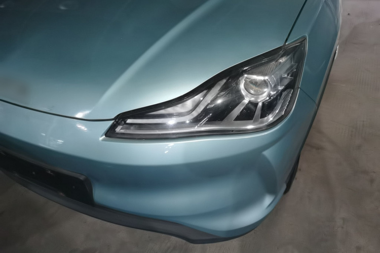 哪吒汽车 哪吒V 2022款 长续航行业定制版局部细节36