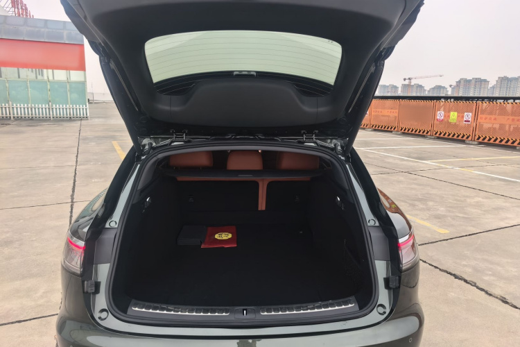 鸿蒙智行 享界S9T 2025款 增程 Ultra长续航版局部细节23