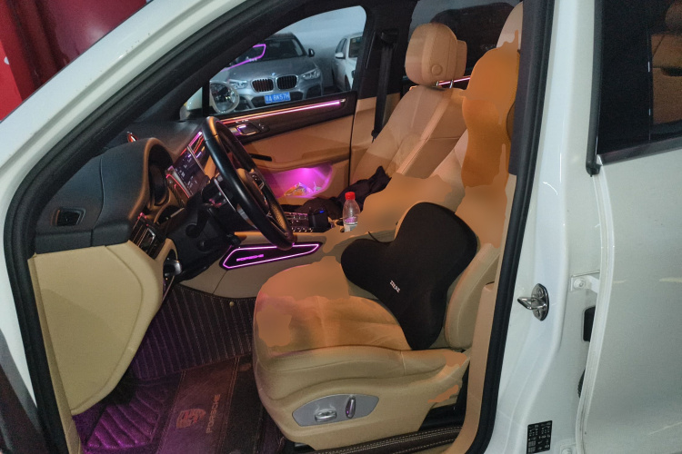 保时捷 2018款 Macan 2.0T中控内饰19