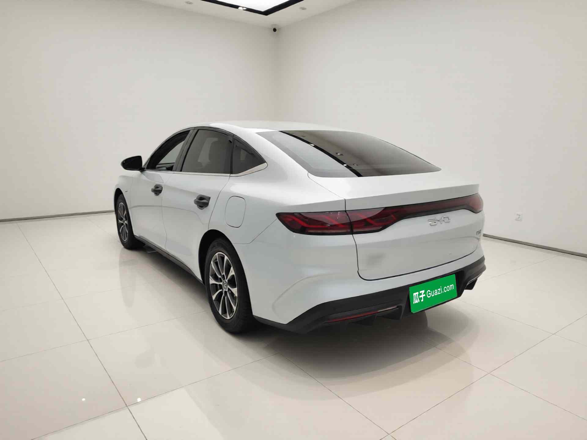 比亚迪 秦L 2024款 DM-i 80KM领先型(3)