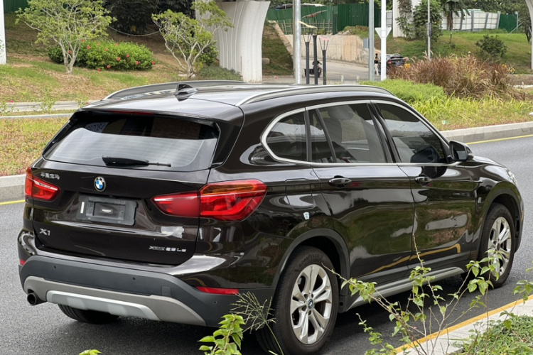 宝马X1新能源 2019款 xDrive25Le 里程升级版车身外观6004