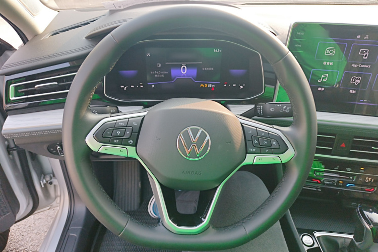 大众 速腾 2023款 200TSI DSG超越版中控内饰13