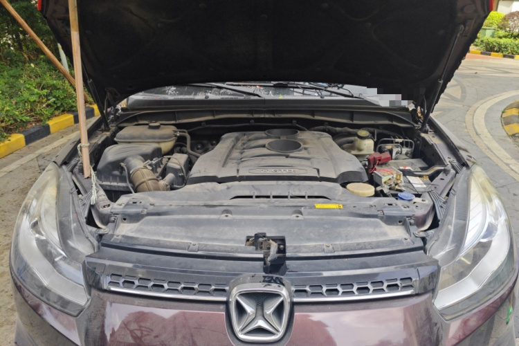 江铃 驭胜S350 2016款 2.0T 自动两驱汽油豪华天窗版7座局部细节24