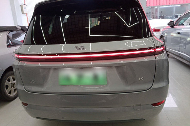 理想汽车 理想L9 2022款 Max车身外观6