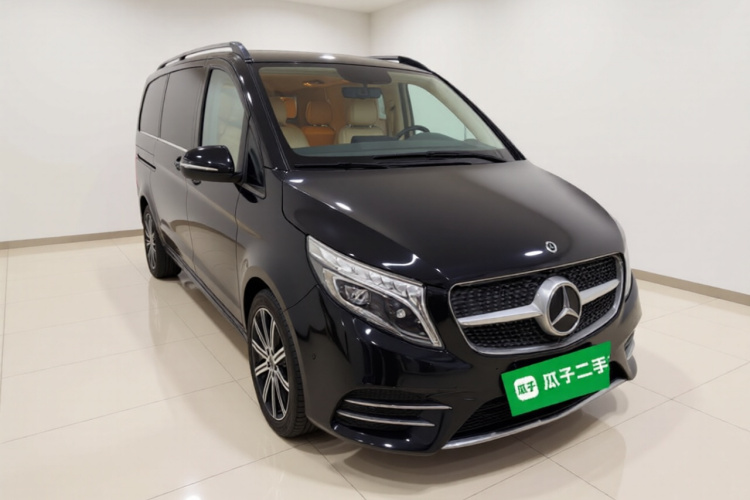 奔驰V级 2021款 V 260 L 长轴距豪华版车身外观3