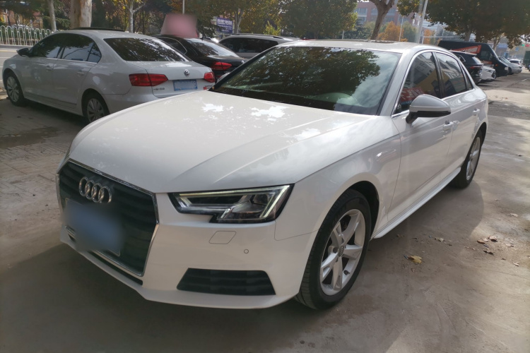 奥迪A4L 2017款 40 TFSI 时尚型车身外观1