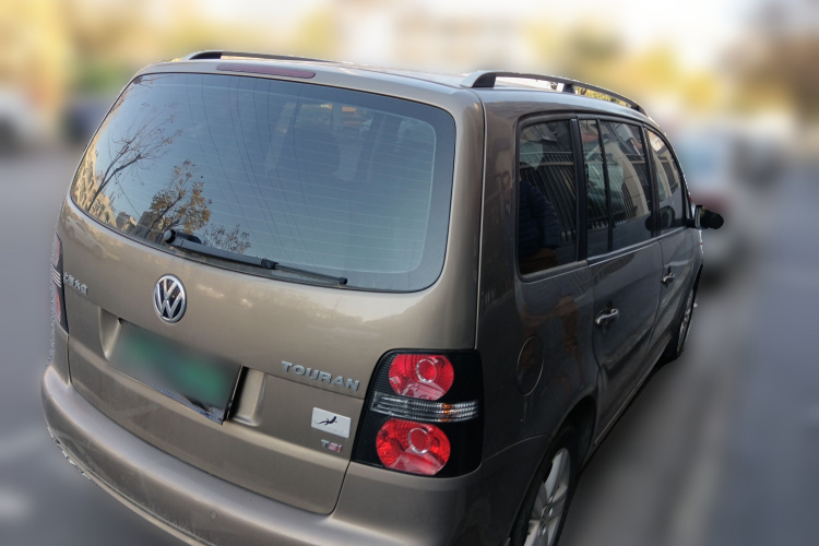 大众 途安 2015款 1.4T 手动舒适版5座车身外观6005