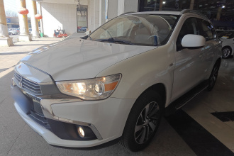 三菱 劲炫ASX 2016款 2.0L CVT两驱卓越版