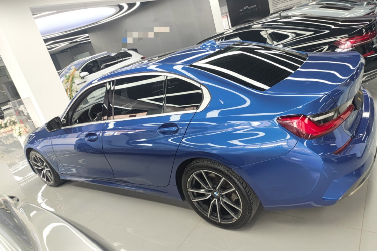 宝马3系 2020款 320Li M运动套装车身外观6003
