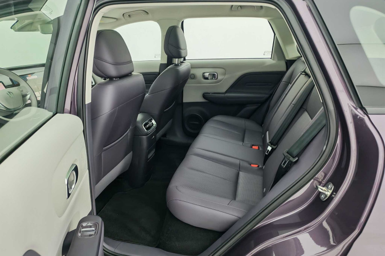 零跑汽车 零跑B10 2025款 510悦享版中控内饰7006