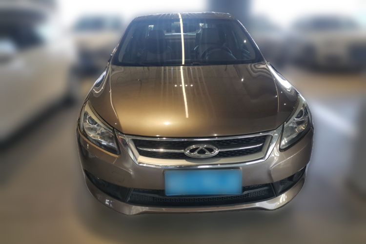 奇瑞 艾瑞泽7 2013款 1.6L CVT致享版车身外观2