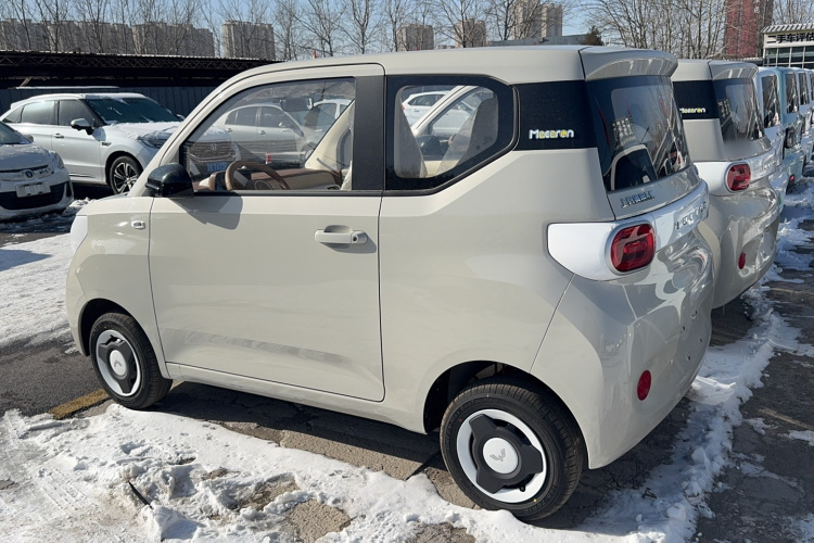 五菱汽车 宏光MINIEV 2024款 第三代 215km 青春版车身外观6005