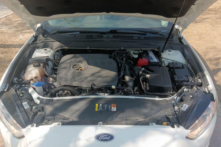 福特 蒙迪欧 2013款 1.5L GTDi180时尚型局部细节24