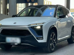 蔚来ES8 2018款 355KM 基准版 六座版