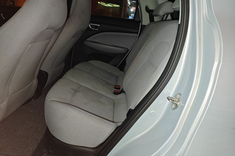 零跑汽车 零跑T03 2023款 200轻享版中控内饰21