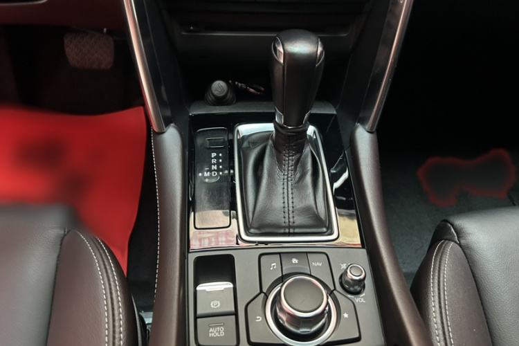 马自达CX-4 2018款 2.0L 自动两驱蓝天品位版中控内饰7004