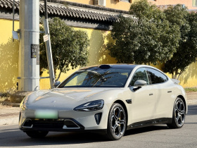 小米汽车 小米SU7 2024款 后驱超长续航高阶智驾Pro版