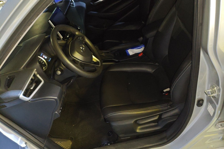 丰田 卡罗拉 2021款 1.2T S-CVT 精英版局部细节19