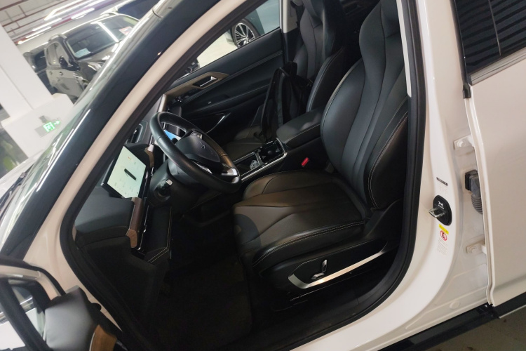 小鹏P5 2022款 550E局部细节19