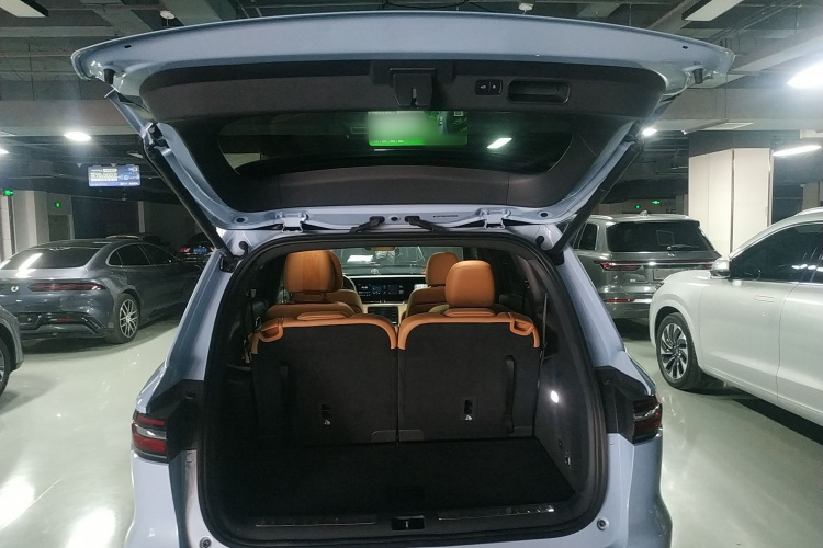 理想汽车 理想ONE 2021款 增程6座版局部细节23