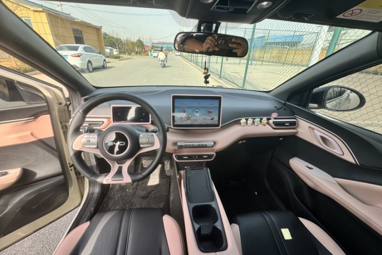 比亚迪 海鸥 2025款 305km 自由版中控内饰7002