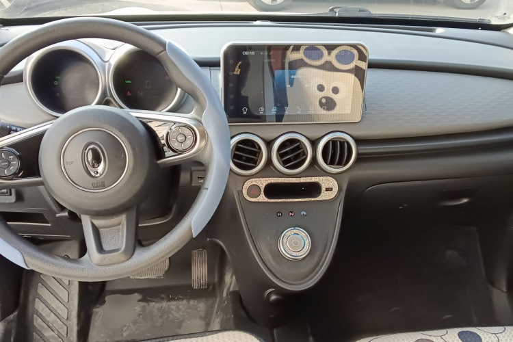 欧拉黑猫 2021款 405km 长续航型中控内饰12